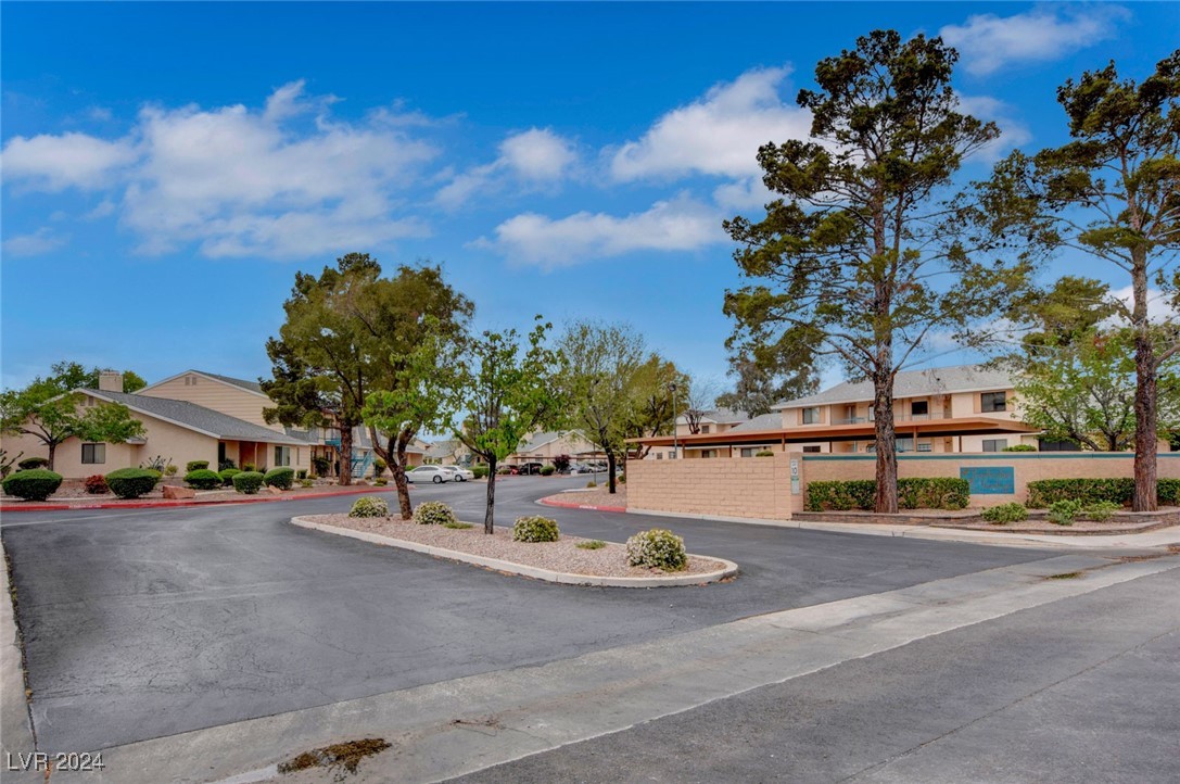 2737 Carnation Lane 0
