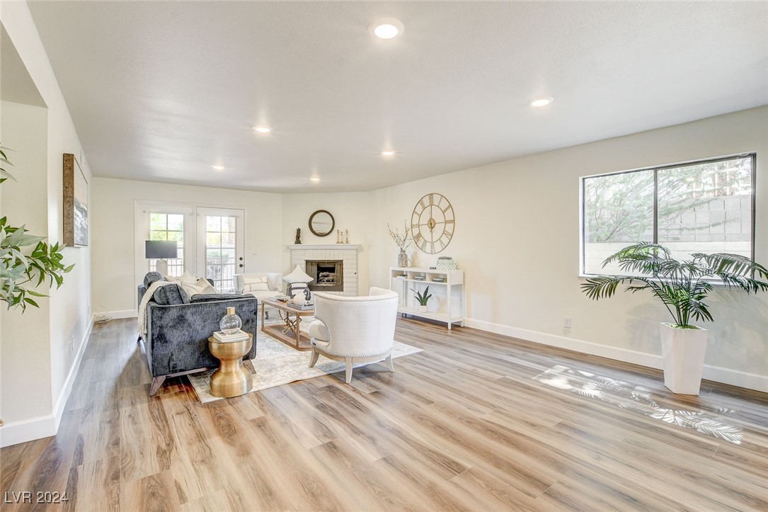 2737 Carnation Lane 0