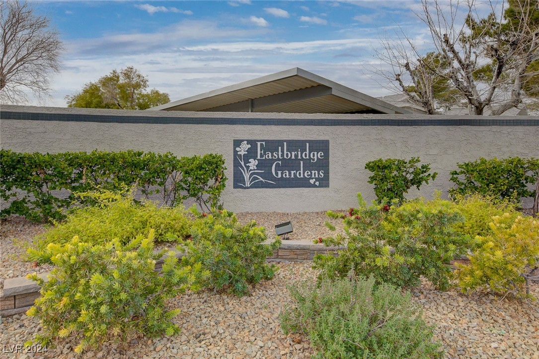 2737 Carnation Lane 0
