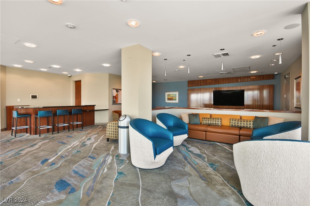 200 Hoover Avenue 1502