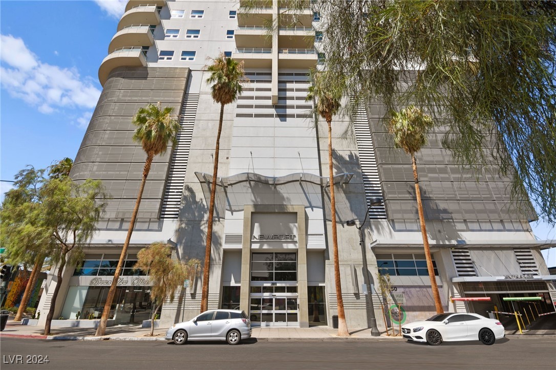 200 Hoover Avenue 1502