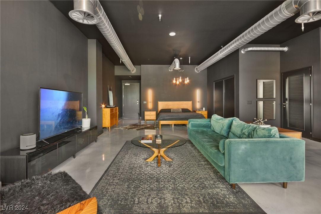 200 Hoover Avenue 1502