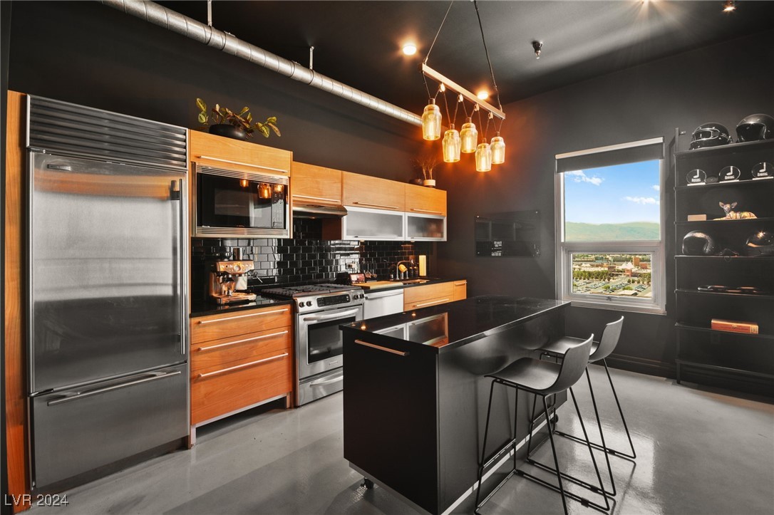 200 Hoover Avenue 1502