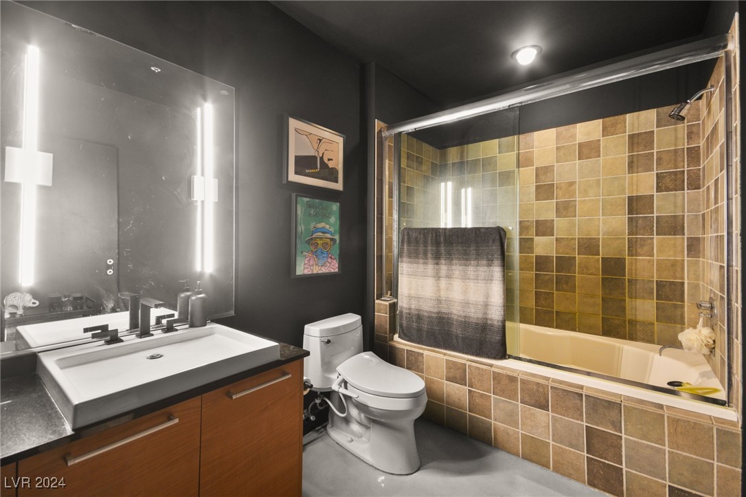 200 Hoover Avenue 1502