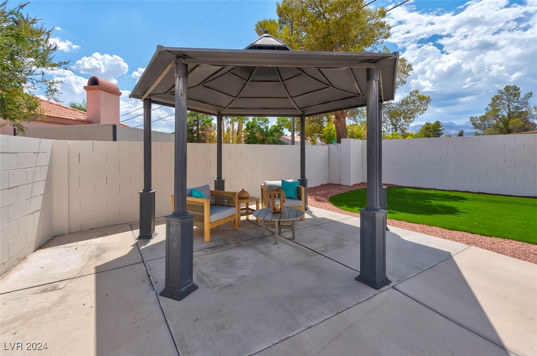 7512 Wheat Grass Court