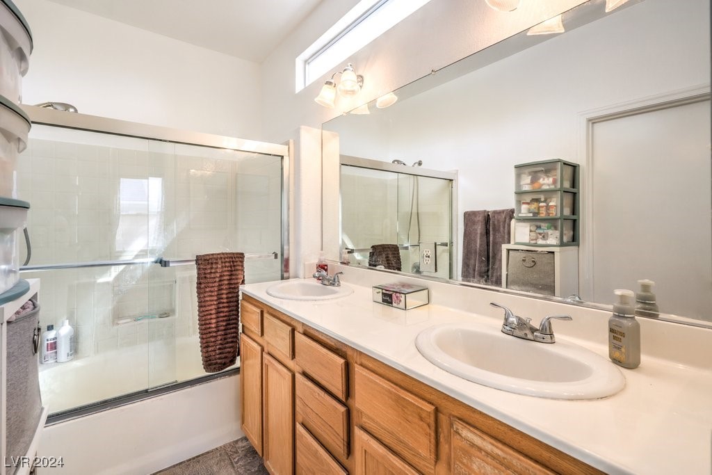 6054 Highland Gardens Drive