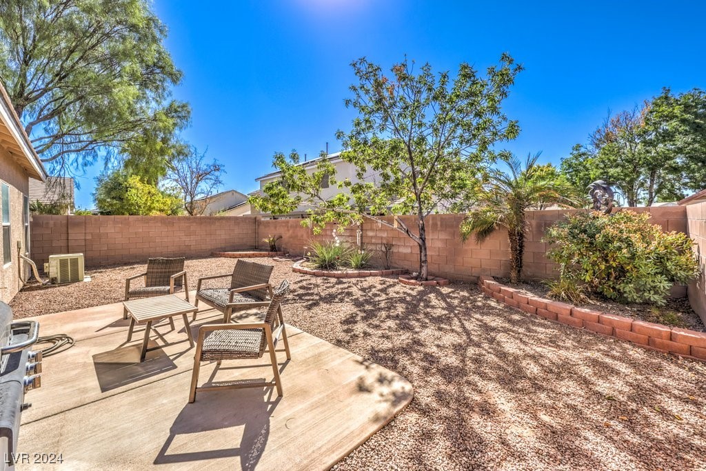 6054 Highland Gardens Drive