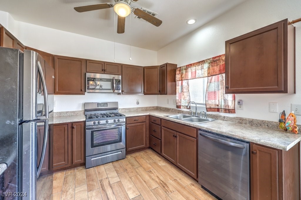 6054 Highland Gardens Drive