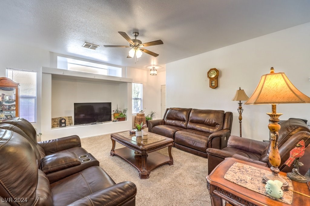 6054 Highland Gardens Drive