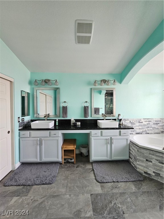 4824 Whisper Lake Avenue