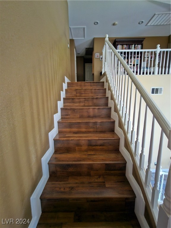 4824 Whisper Lake Avenue