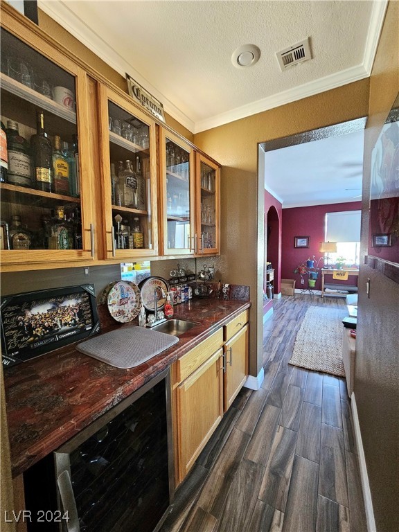 4824 Whisper Lake Avenue