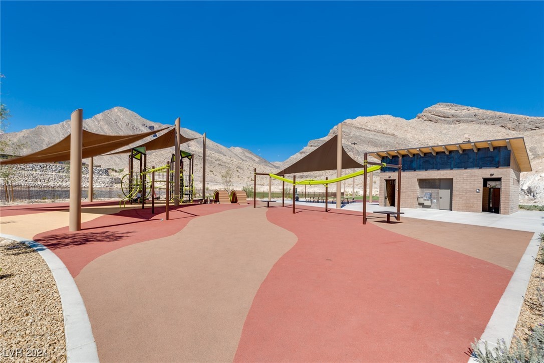 2891 Raywood Ash Drive