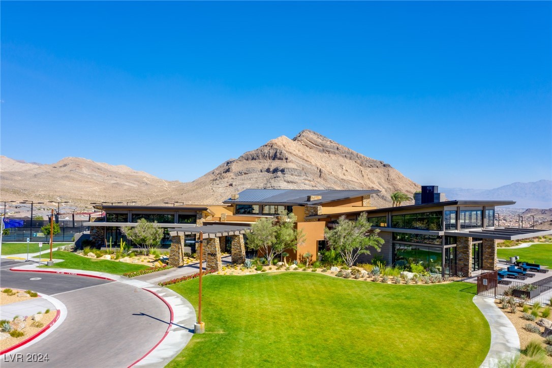 2891 Raywood Ash Drive