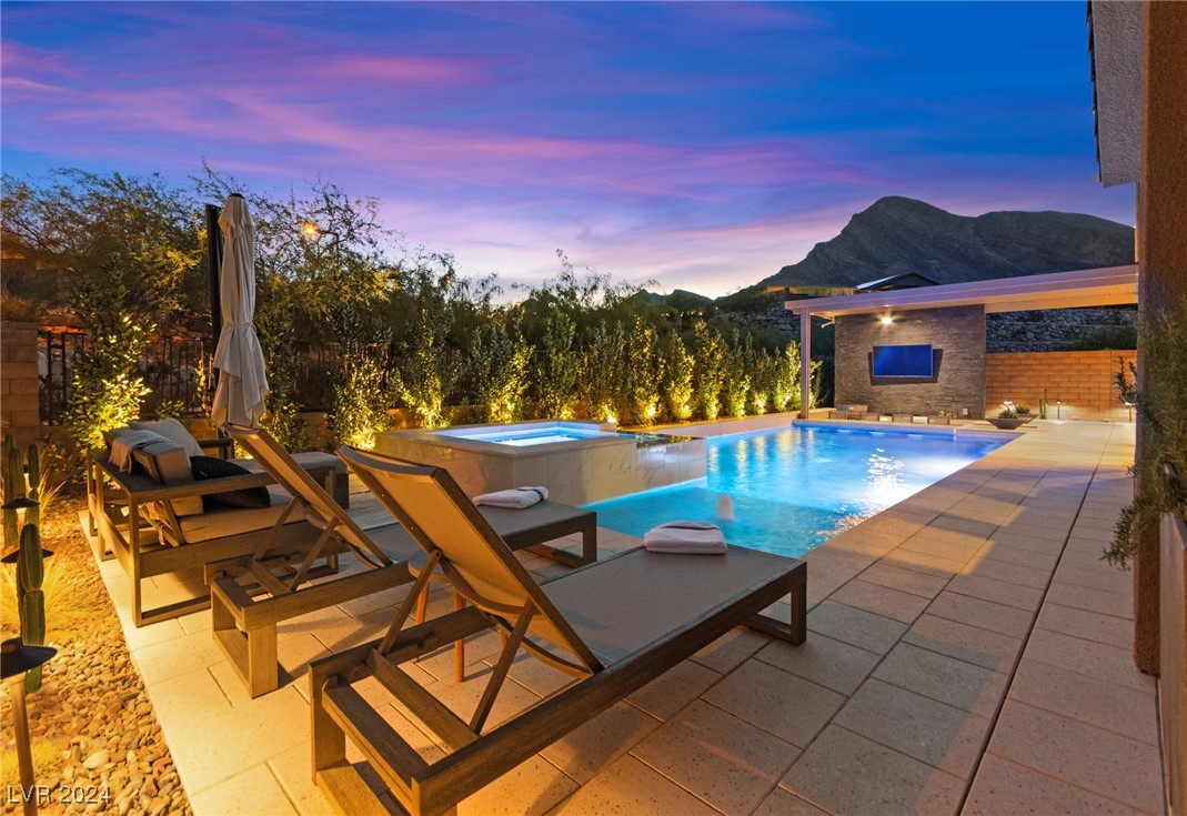 2891 Raywood Ash Drive