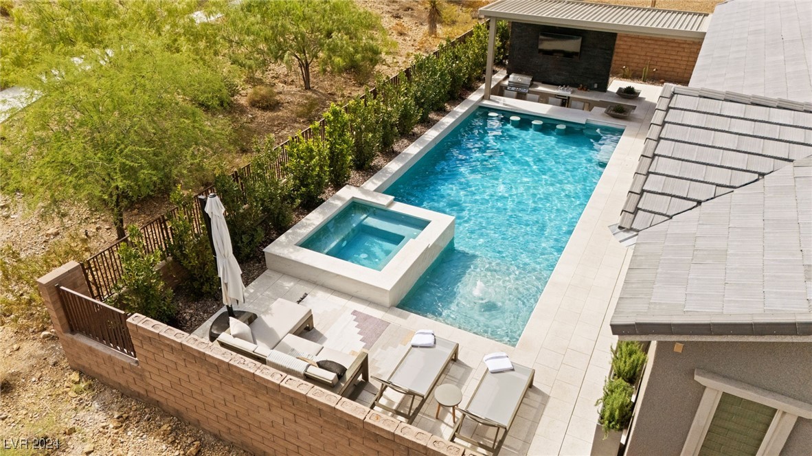 2891 Raywood Ash Drive