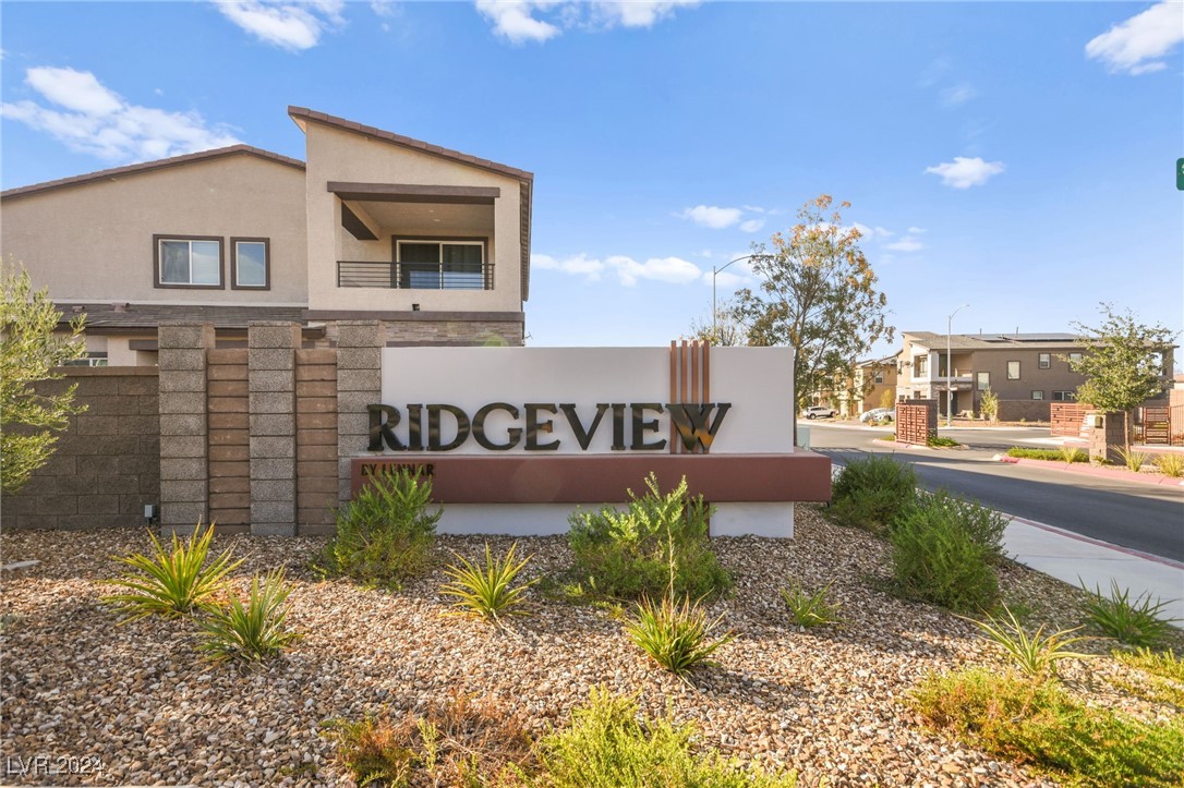 295 Robson Ridge Lane