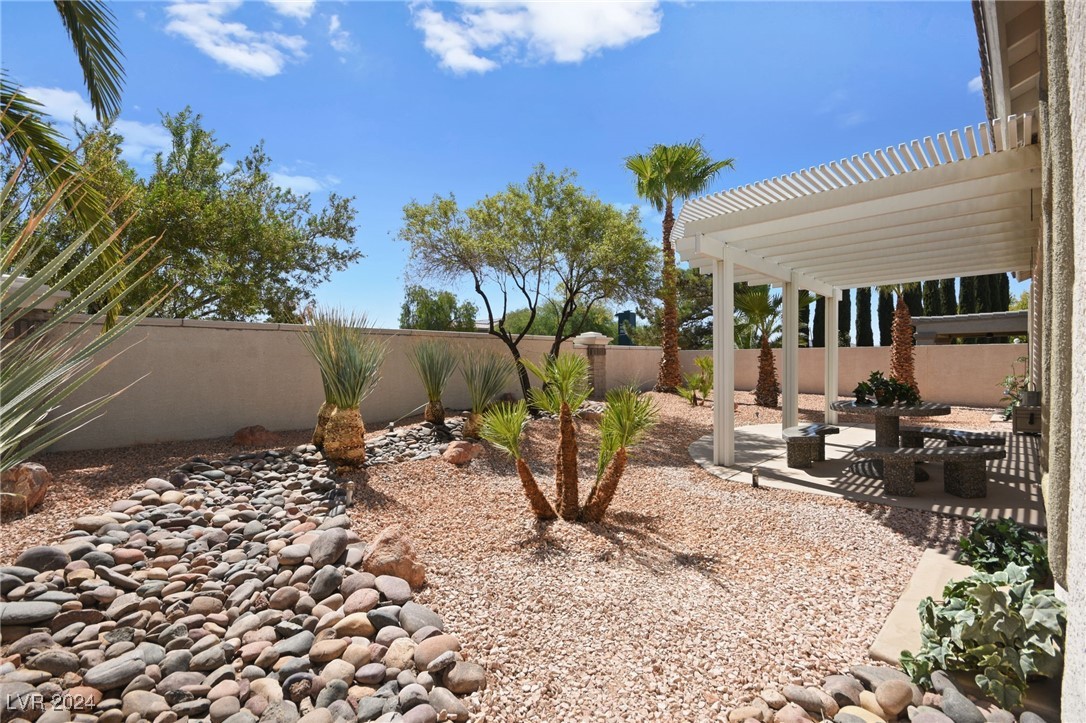 1322 Autumn Wind Way