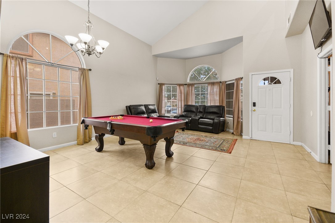 1932 Kachina Mountain Drive