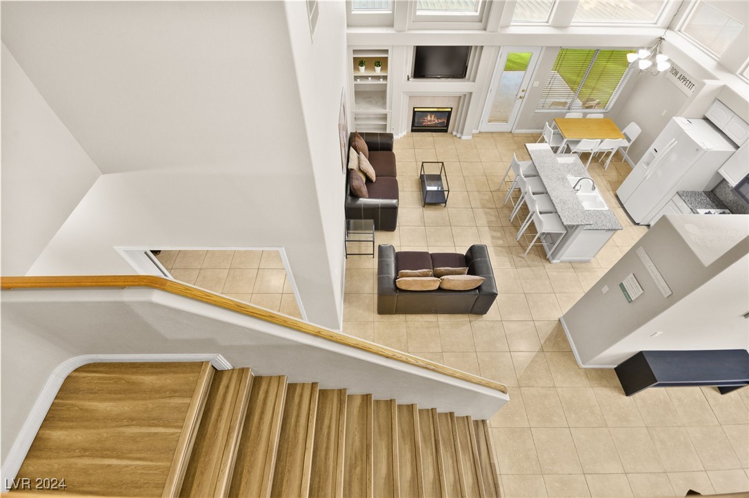 1932 Kachina Mountain Drive