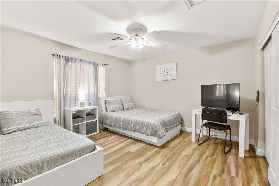 1932 Kachina Mountain Drive