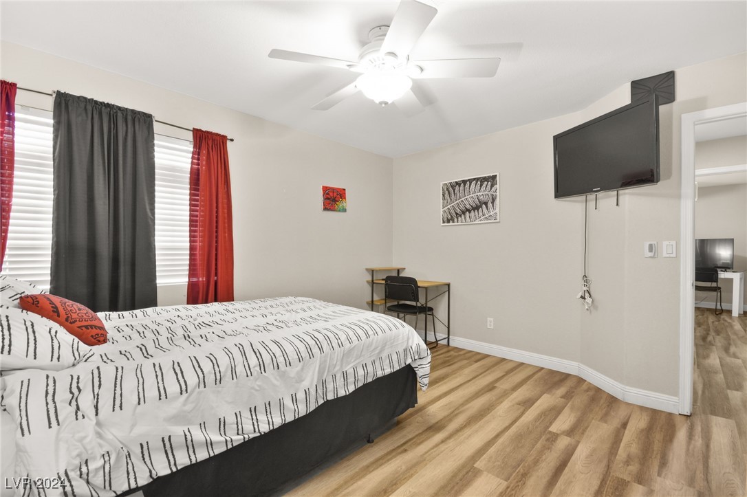 1932 Kachina Mountain Drive