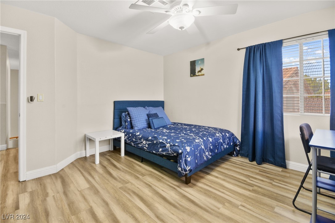 1932 Kachina Mountain Drive