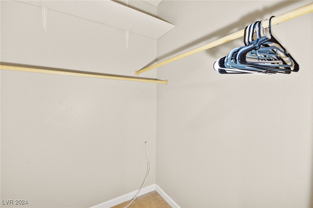 1932 Kachina Mountain Drive