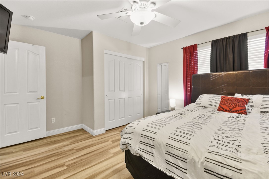 1932 Kachina Mountain Drive