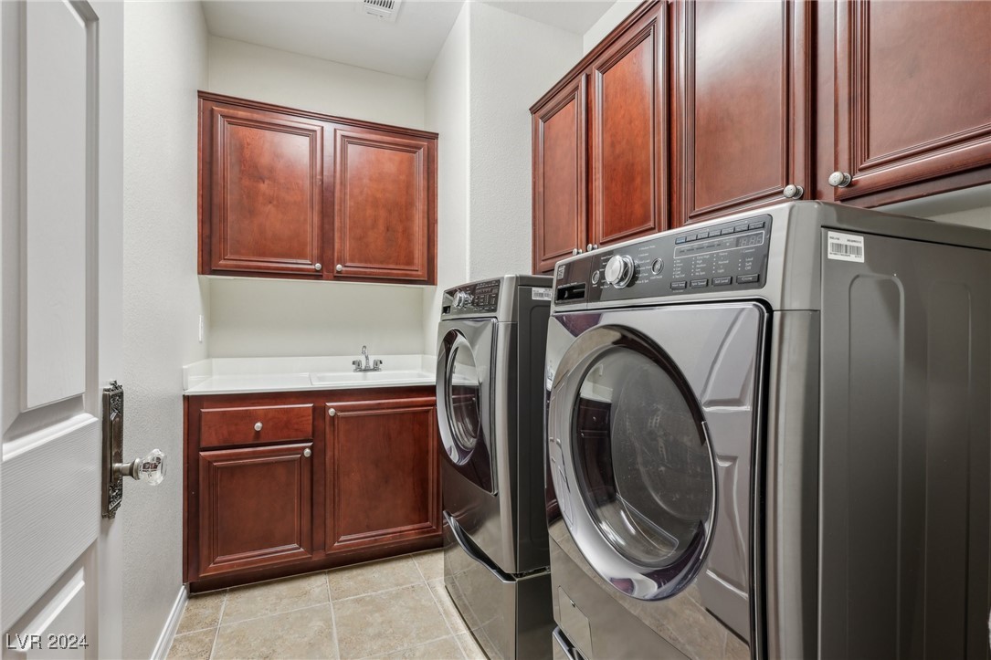 5121 Whisper Mare Court