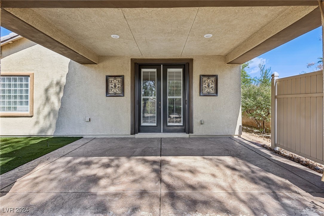 5121 Whisper Mare Court