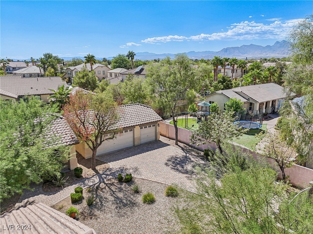 5121 Whisper Mare Court