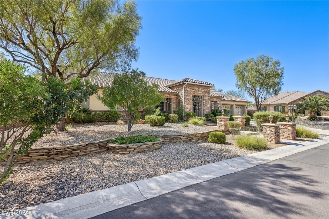 5121 Whisper Mare Court