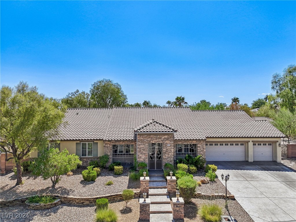 5121 Whisper Mare Court