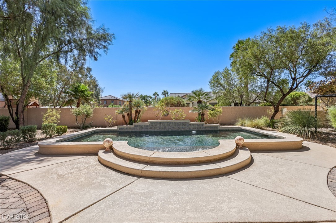 5121 Whisper Mare Court