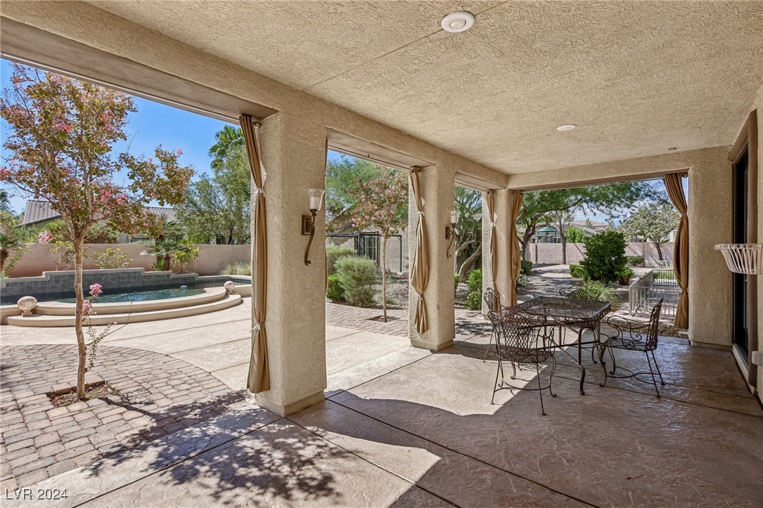 5121 Whisper Mare Court