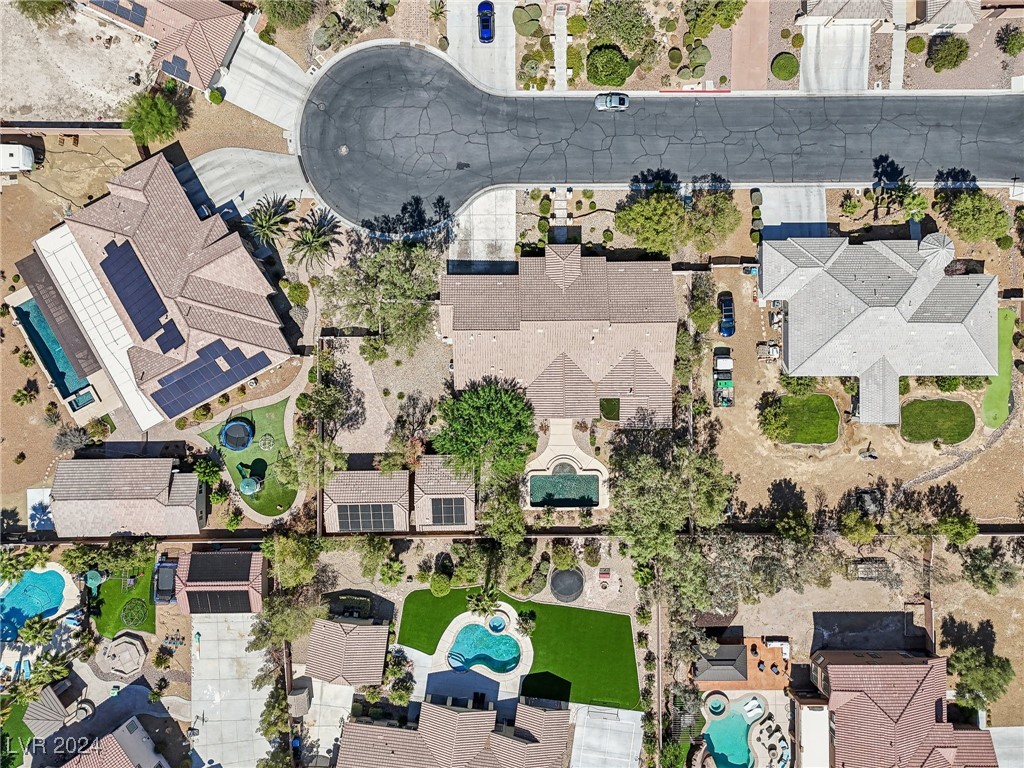 5121 Whisper Mare Court