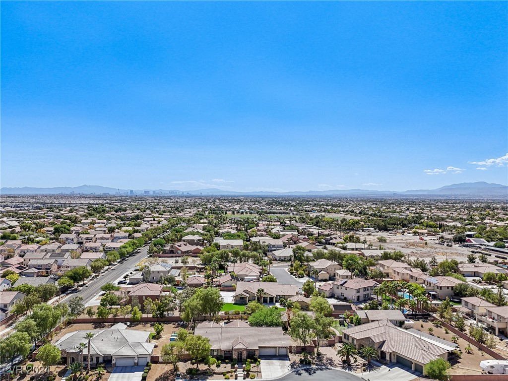 5121 Whisper Mare Court