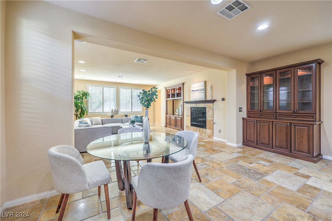 868 White Sparrow Street