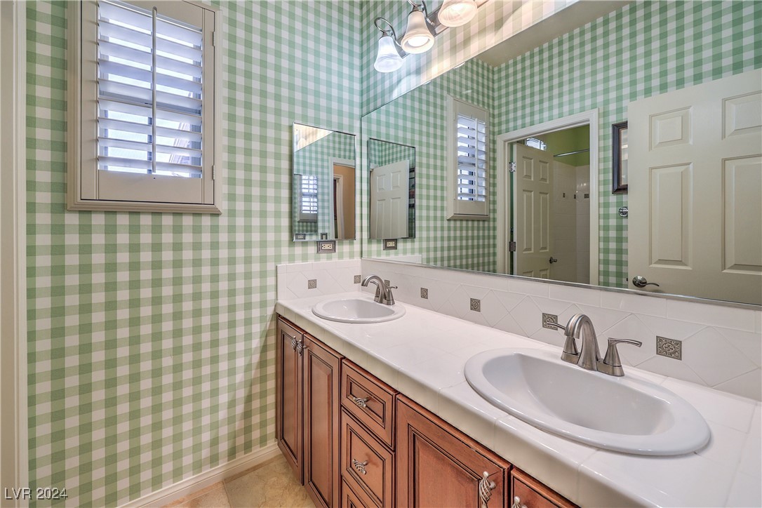 868 White Sparrow Street