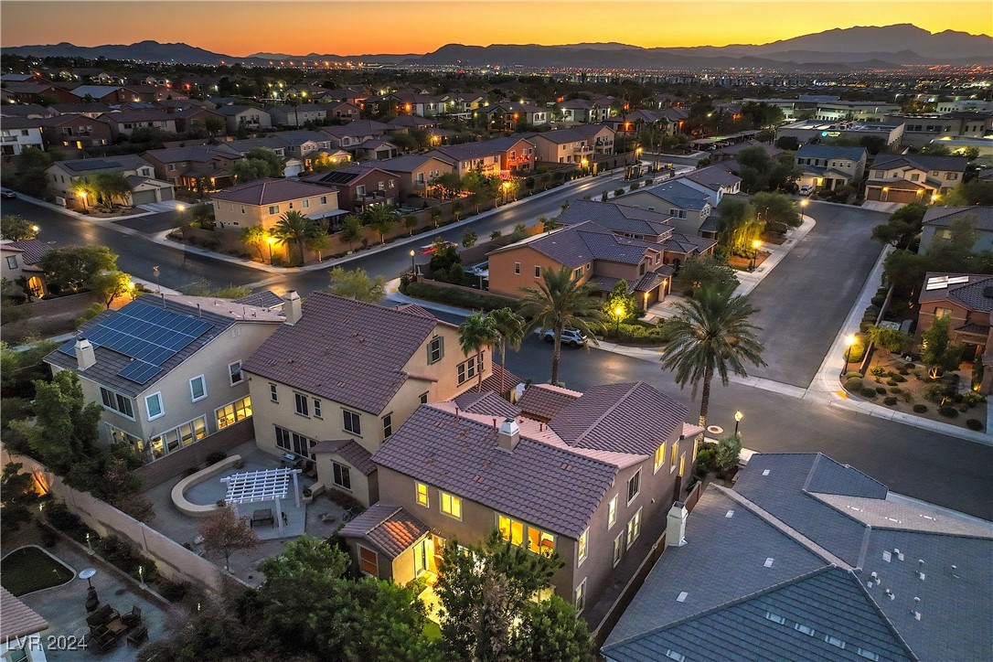 868 White Sparrow Street