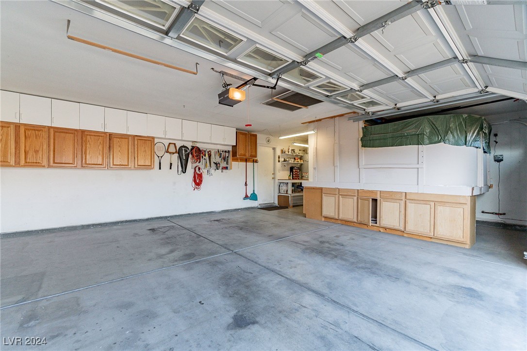 1096 Kabuki Avenue