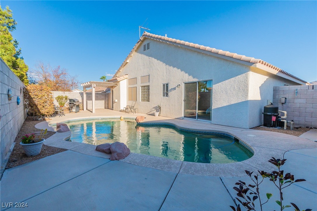 1096 Kabuki Avenue