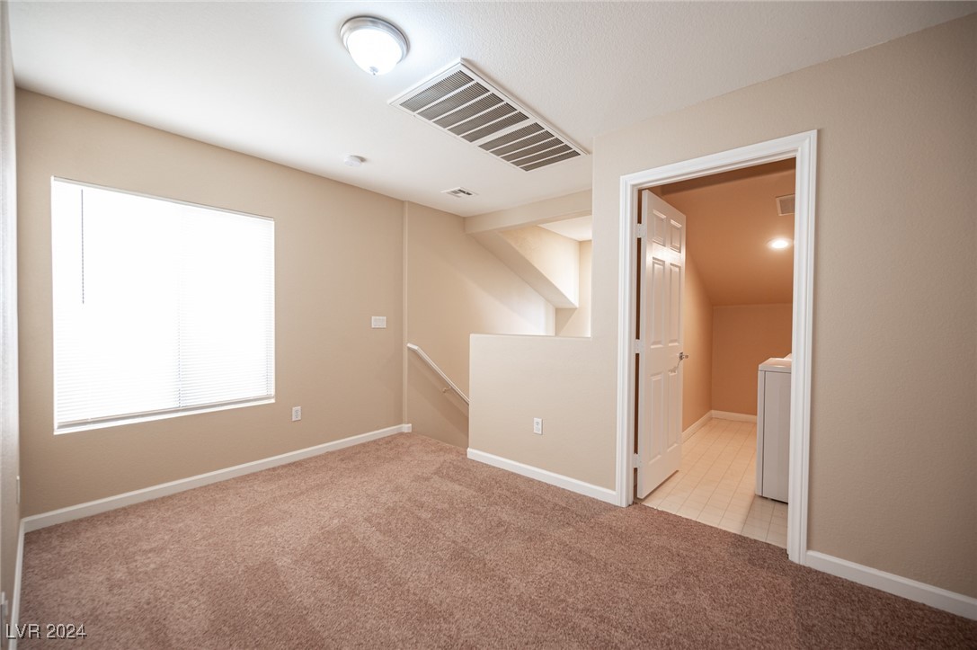 8237 Golden Flowers Street