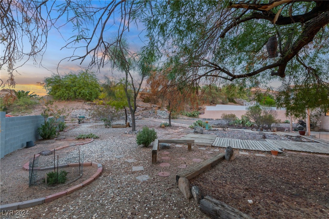 1053 Geranium Drive