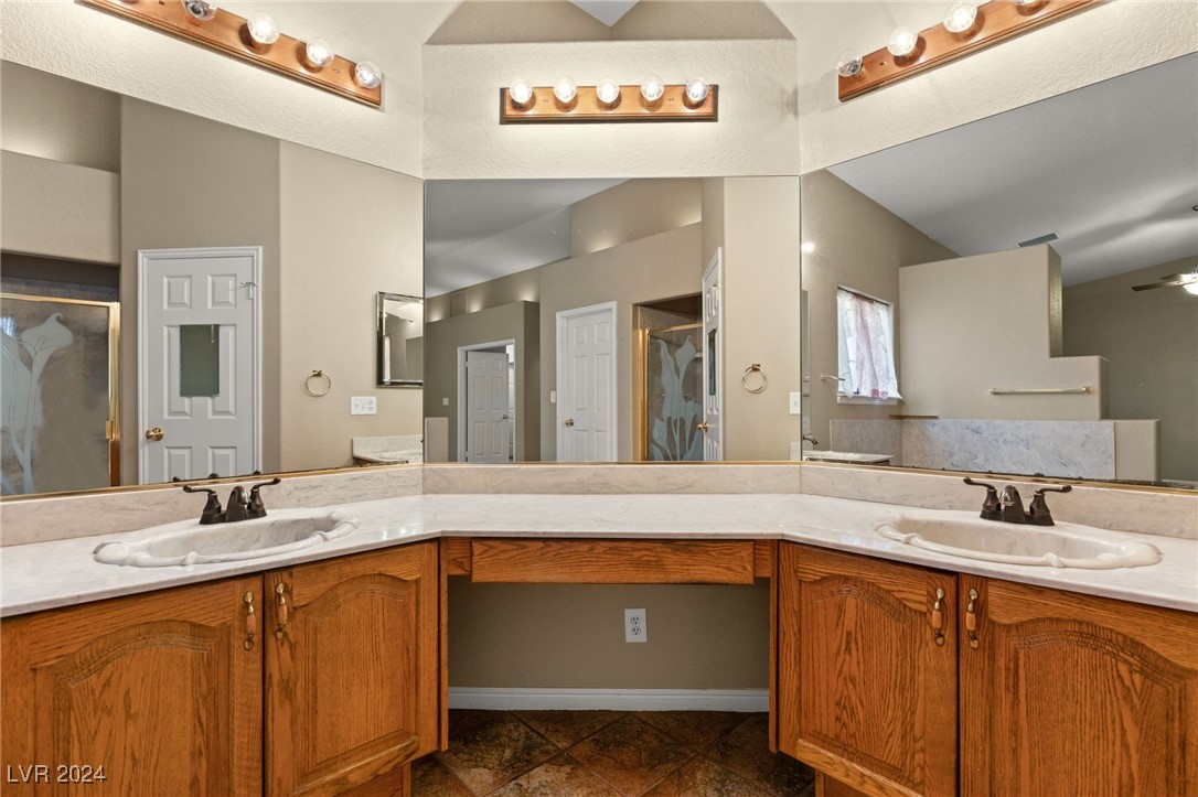 1053 Geranium Drive