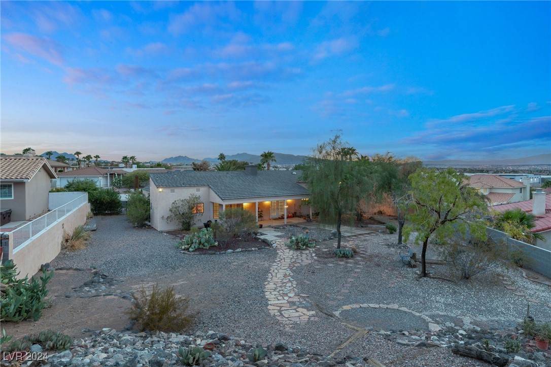 1053 Geranium Drive
