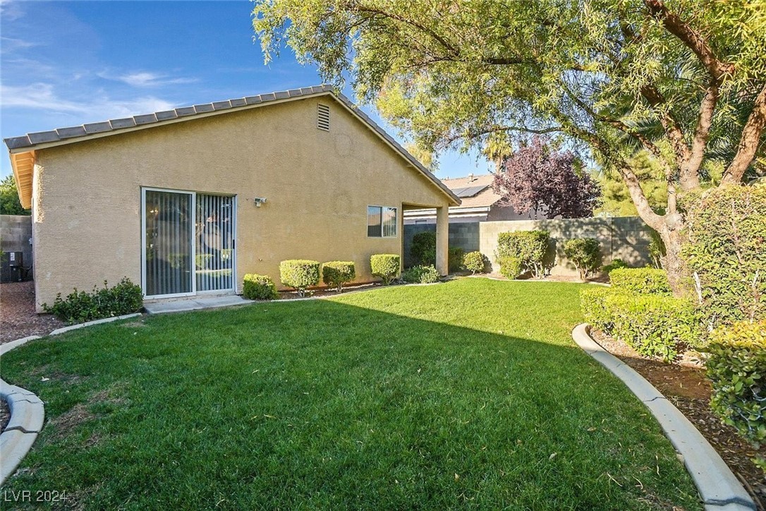904 Skyforest Drive