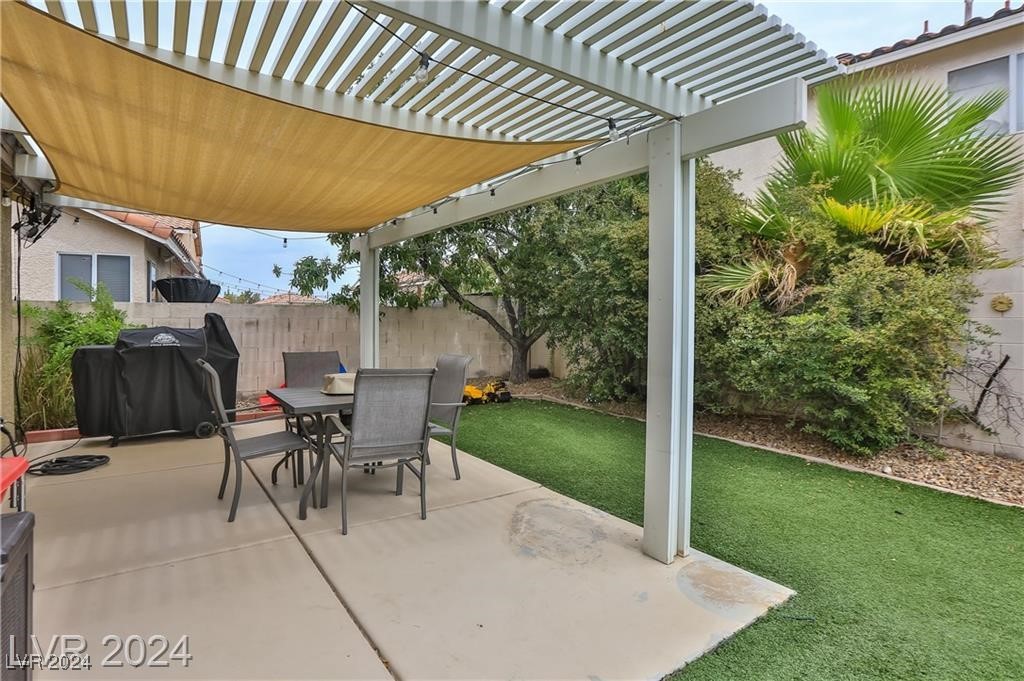 678 Gull Point Avenue