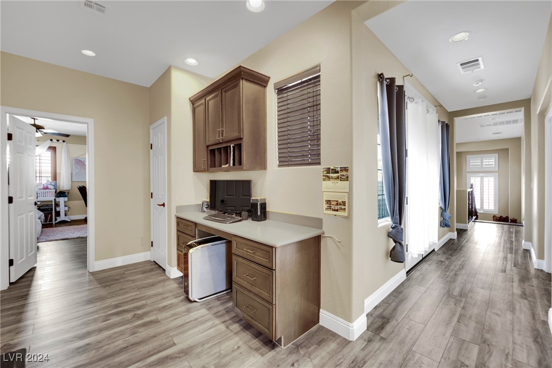 9509 Royal Windsor Avenue